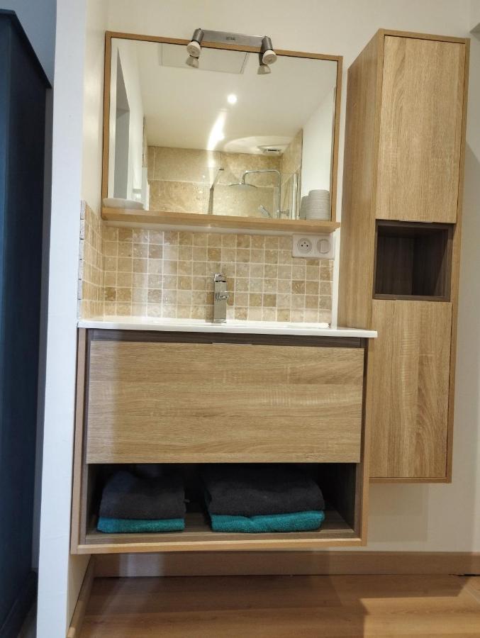 L'Atelier Des Reves Apartment La Roque sur Ceze Bagian luar foto